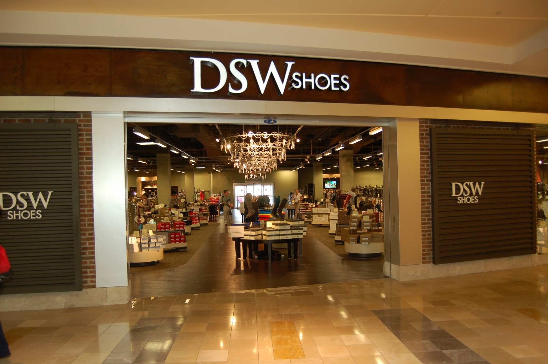 DSW Black Friday 2020 Deals, Sales & Ads- 70% Off - OveReview