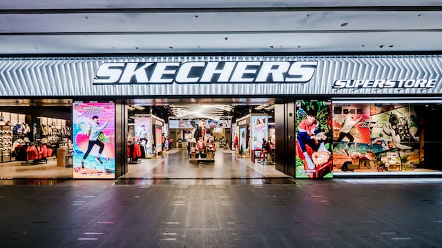 Skechers Black Friday 2022 Sale ,Deals & Ads - 60% 3